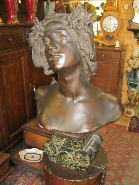 scultura_bronzo_rubino